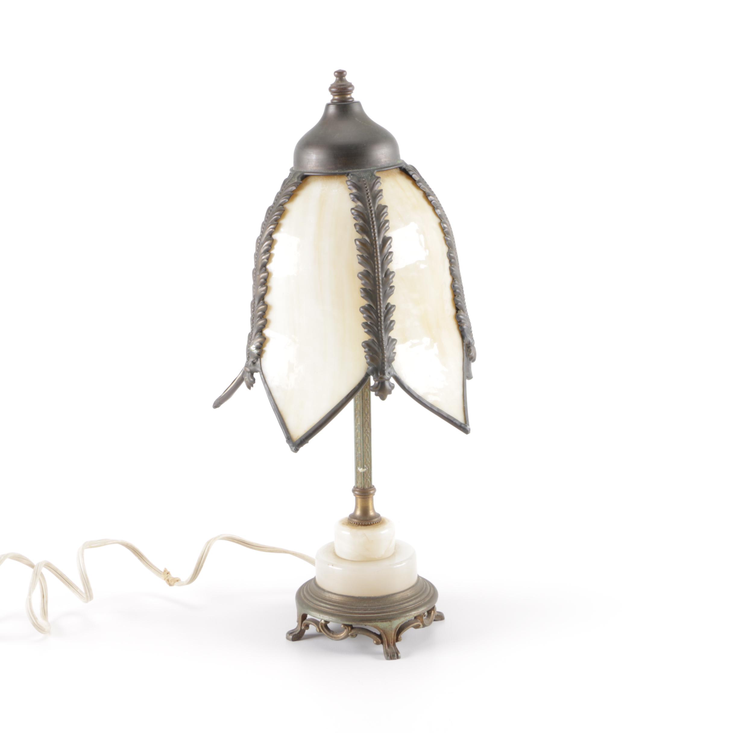 Tulip Style and Agate Lamp