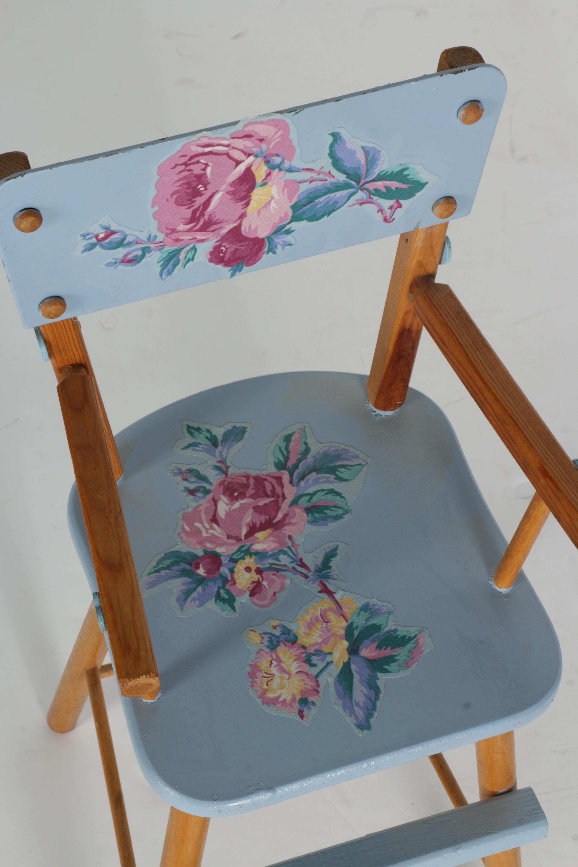 Assorted Doll Furniture