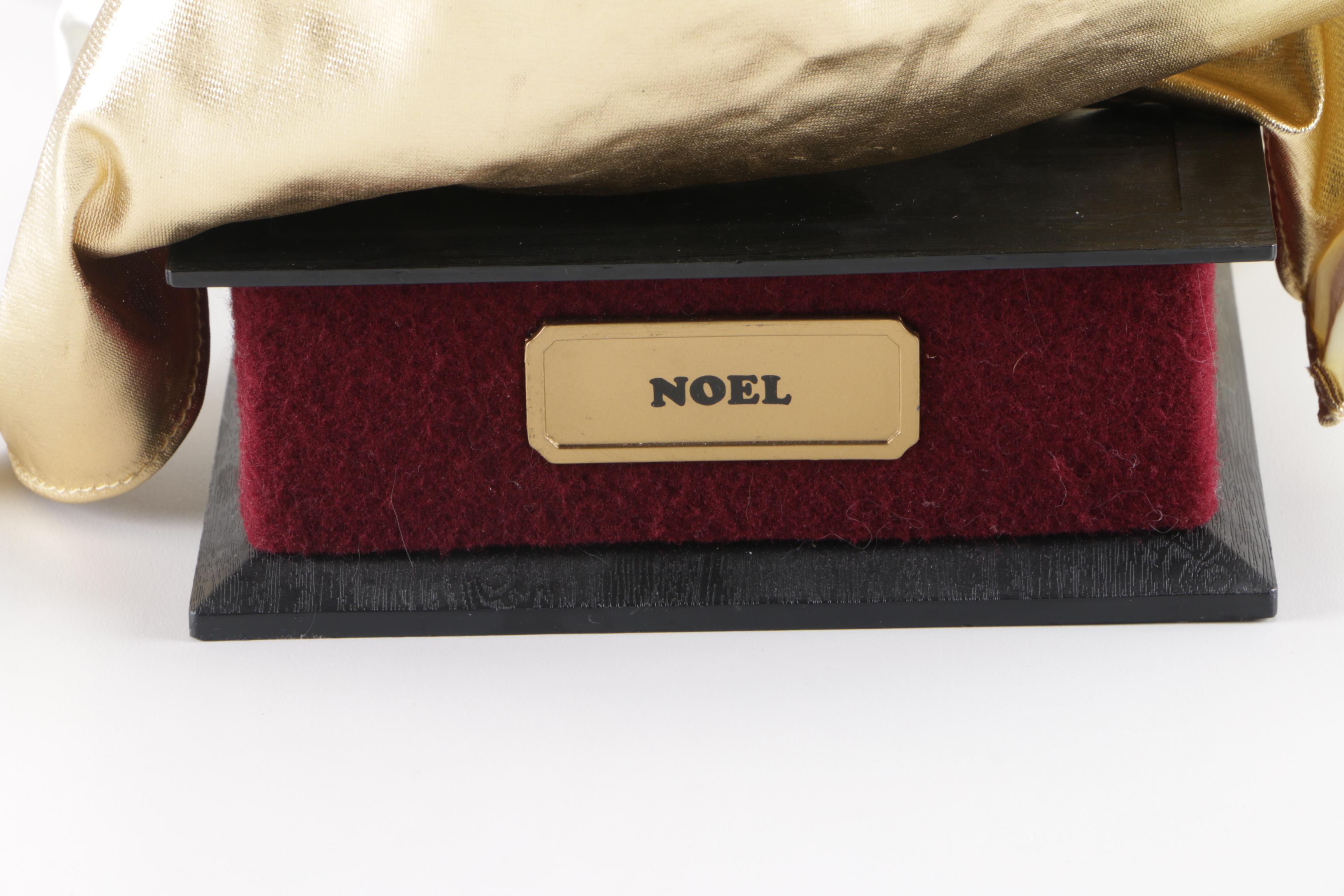 1993 Holiday Creations Electronic "Noel" Christmas Angel Doll