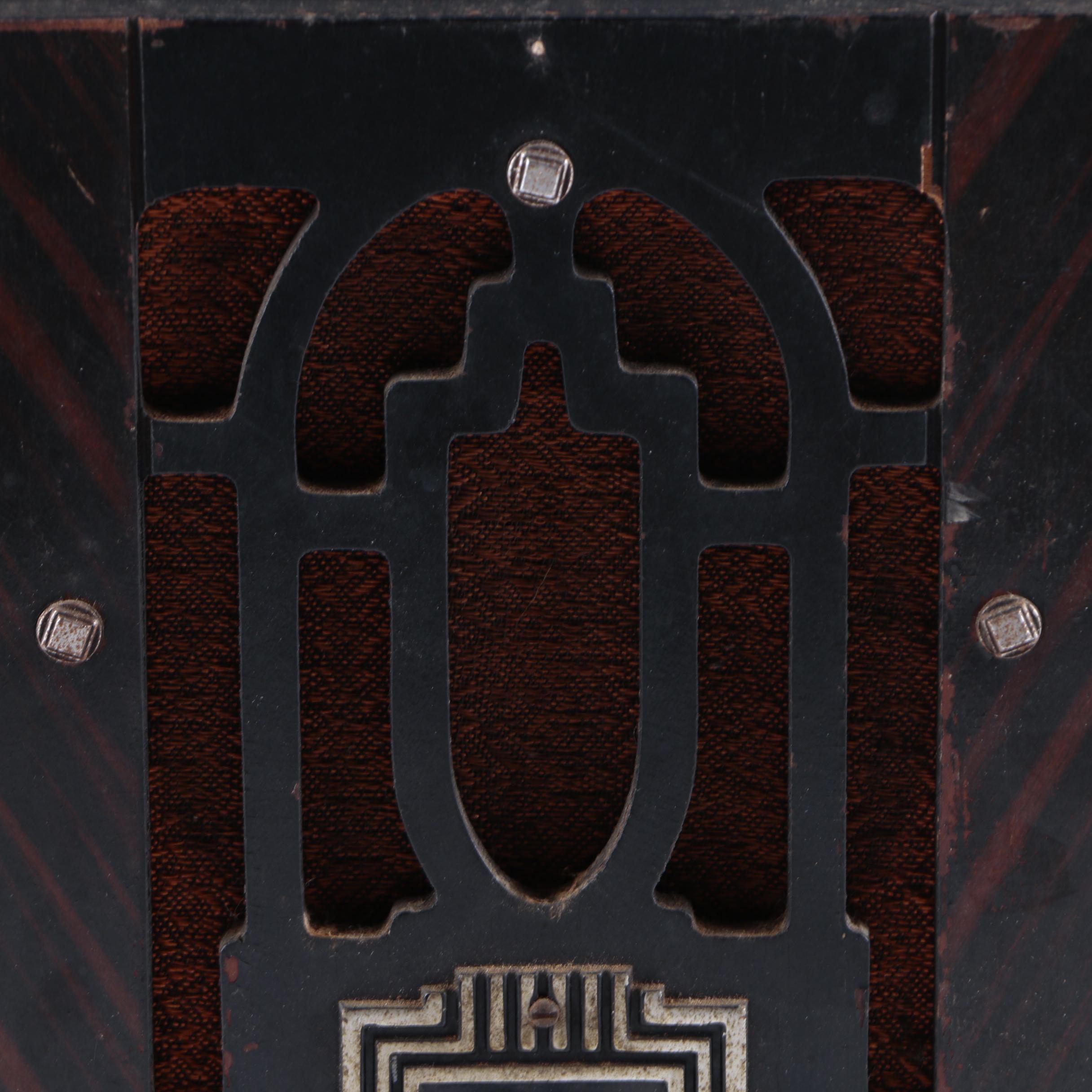 Vintage Crosley Model 5M3 "Fiver Junior" Tombstone Radio