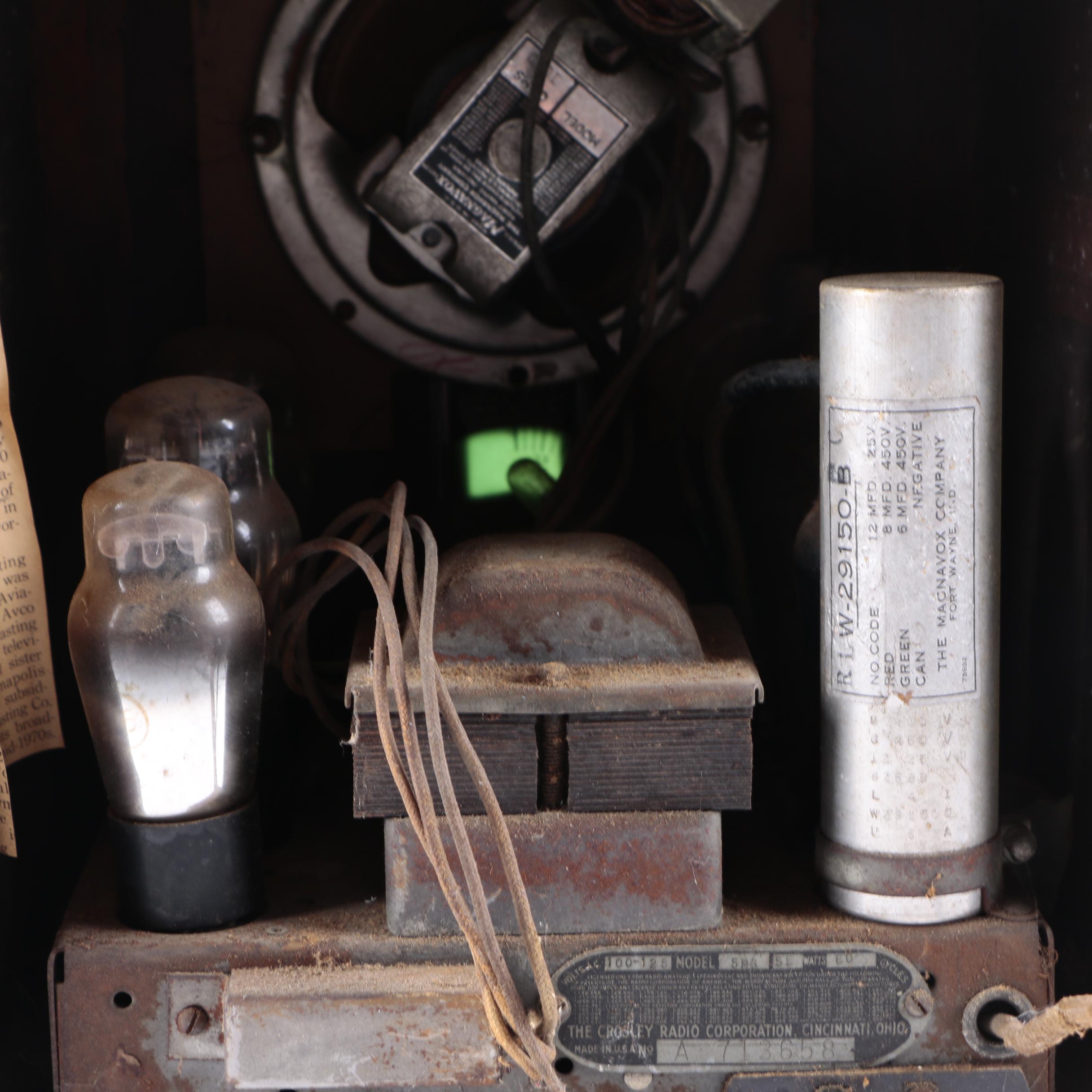 Vintage Crosley Model 5M3 "Fiver Junior" Tombstone Radio