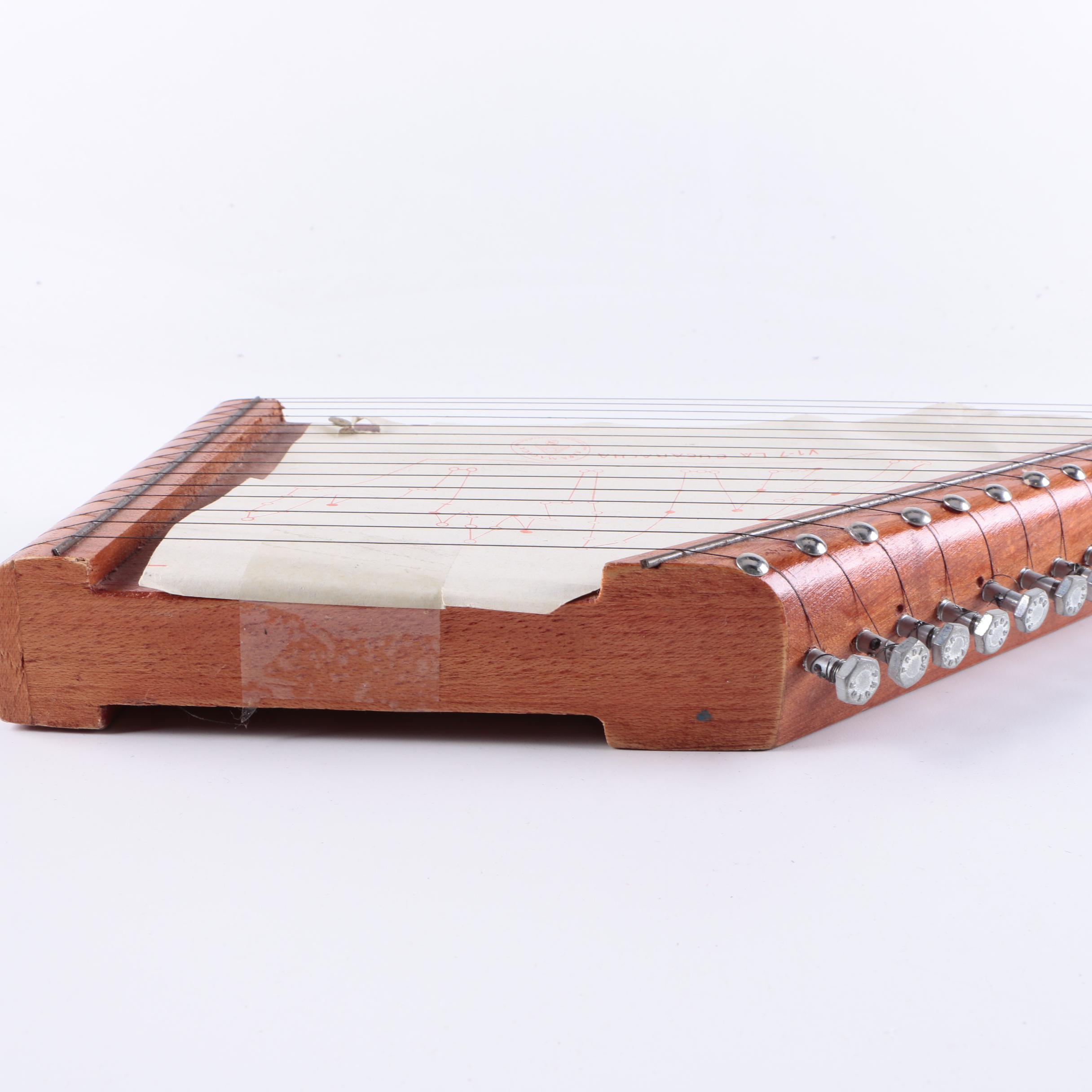 Arpa Magica Lap Harp with Music Chart