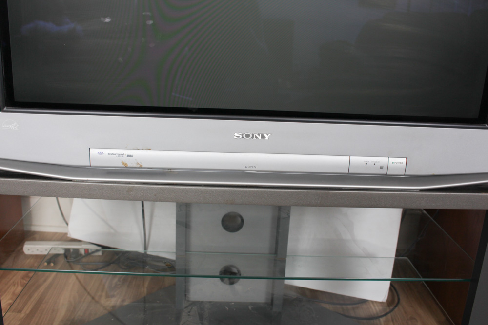 Sony Trinitron CRT Television and Entertainment Stand