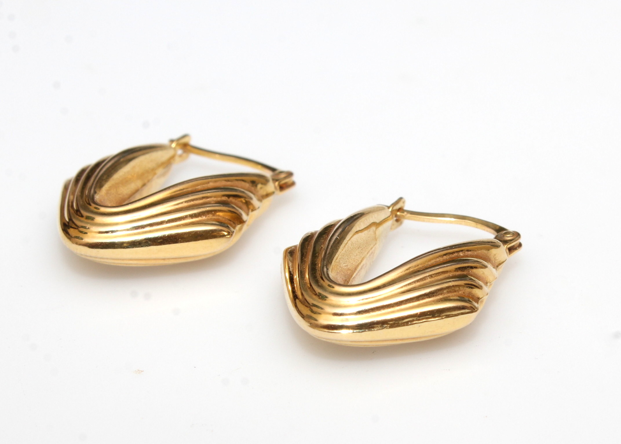 14K Yellow Gold Hoop Earrings