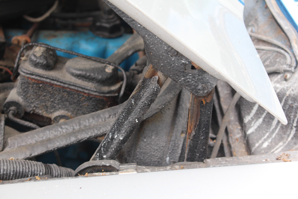 1977 Ford Maverick 4-Door Sedan