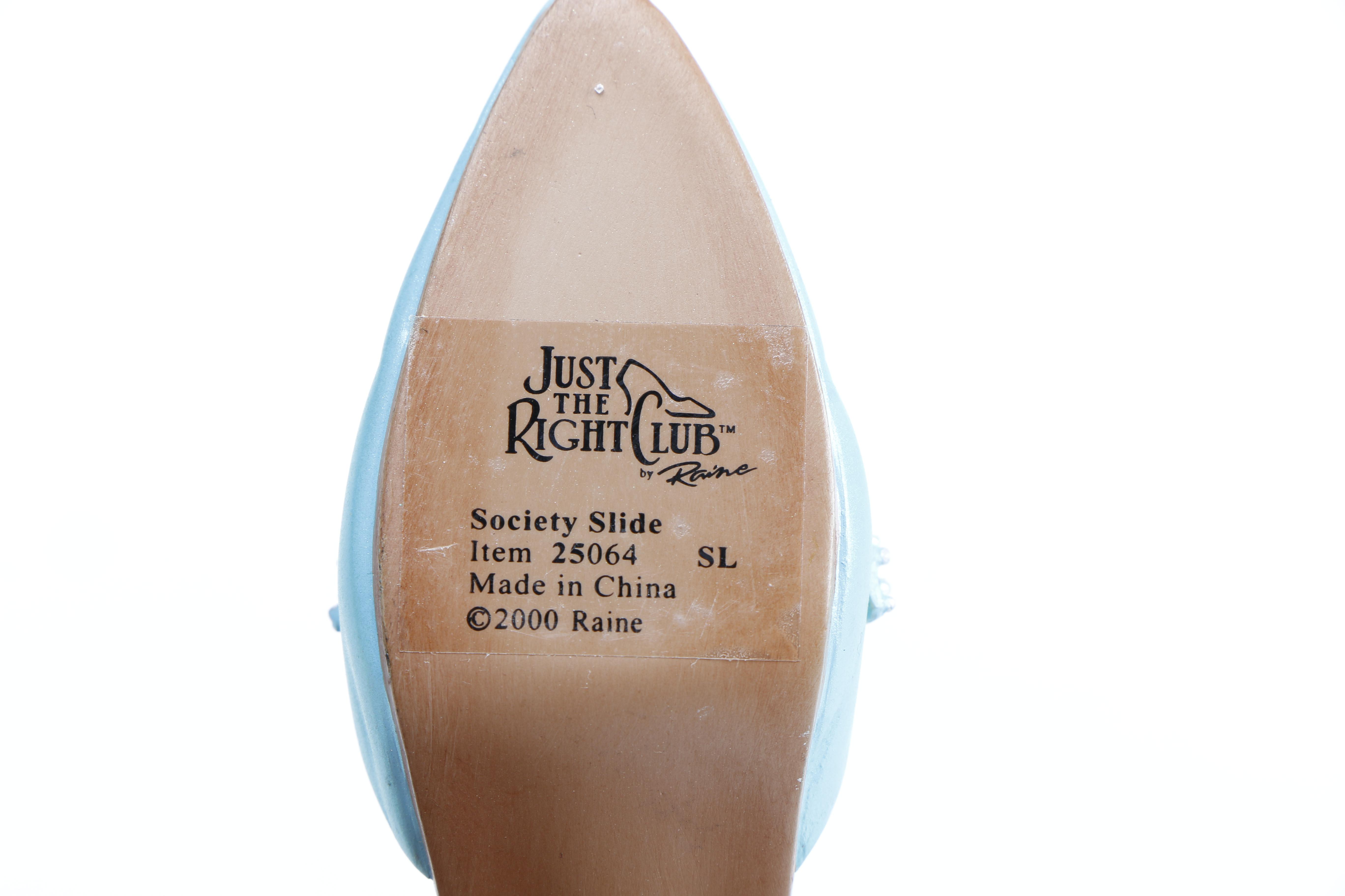 Miniature Heel Figurines Featuring Raine