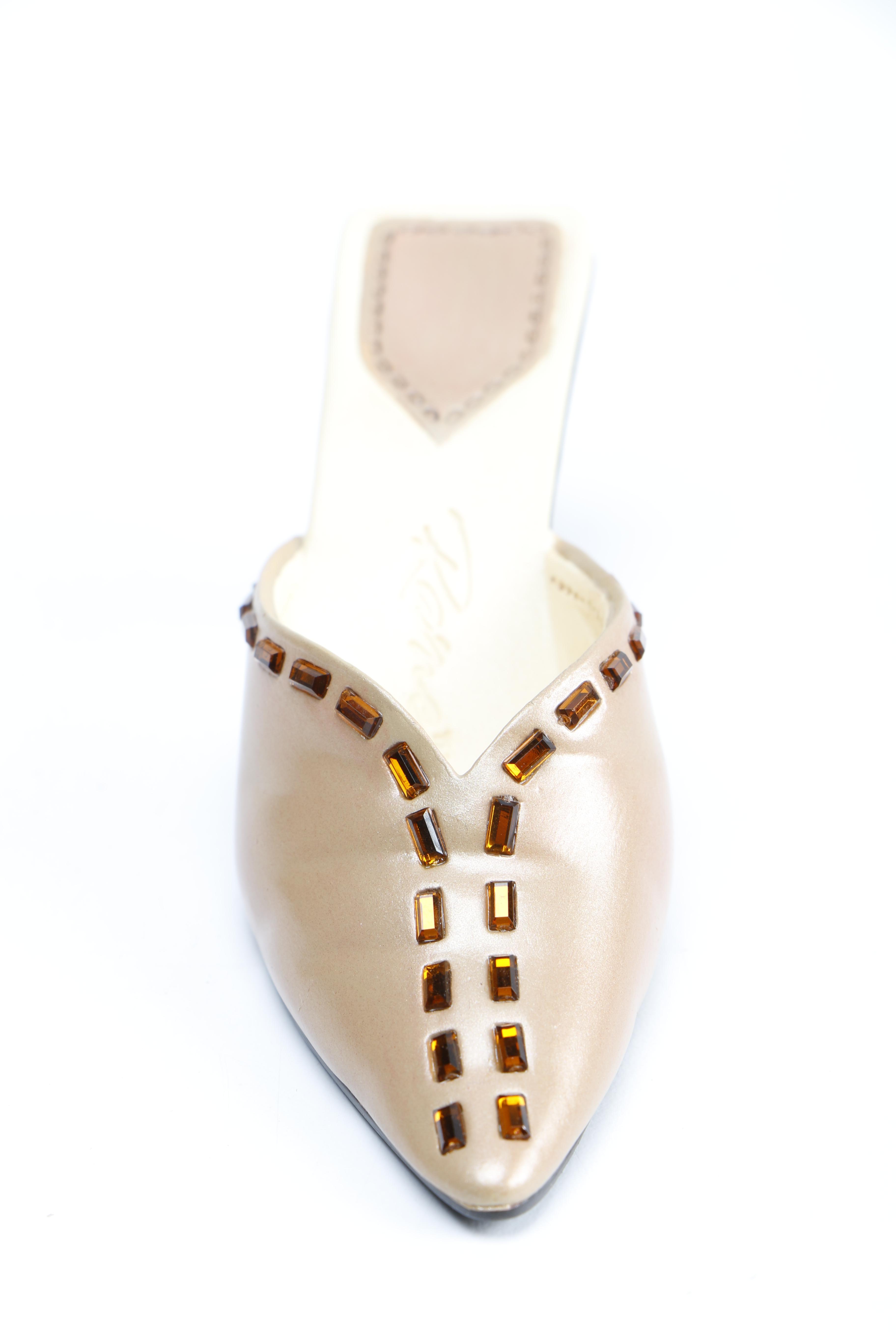 Miniature Heel Figurines Featuring Raine