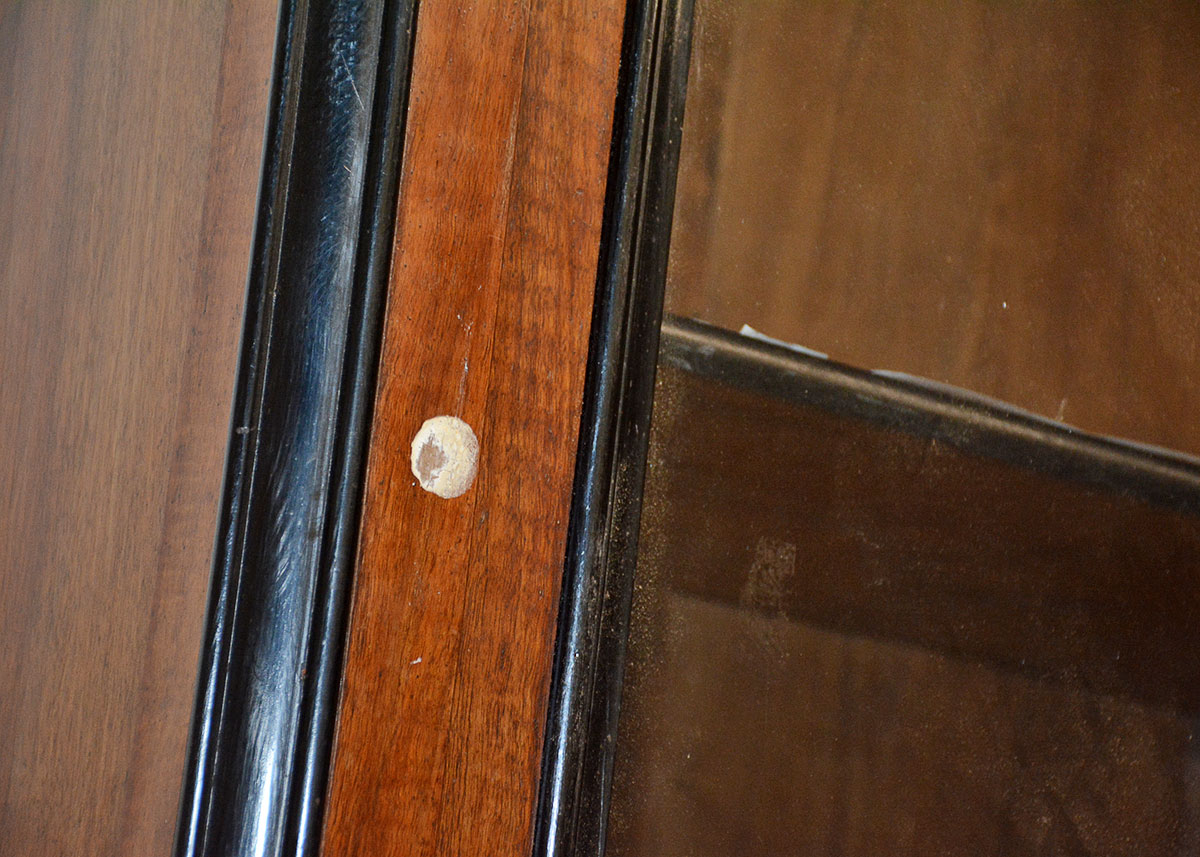 Vintage Biedermeier Style Sideboard with Hutch