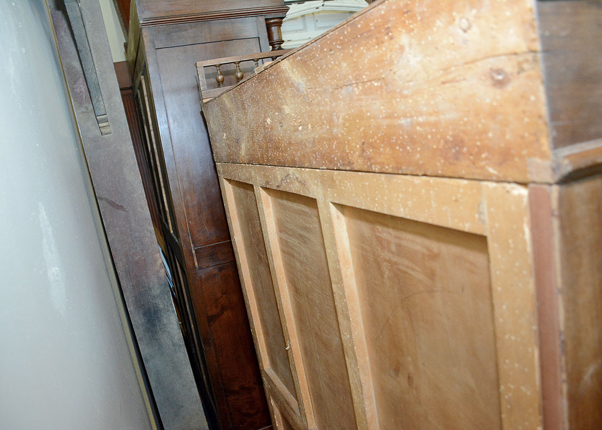 Victorian Style Knockdown China Cabinet