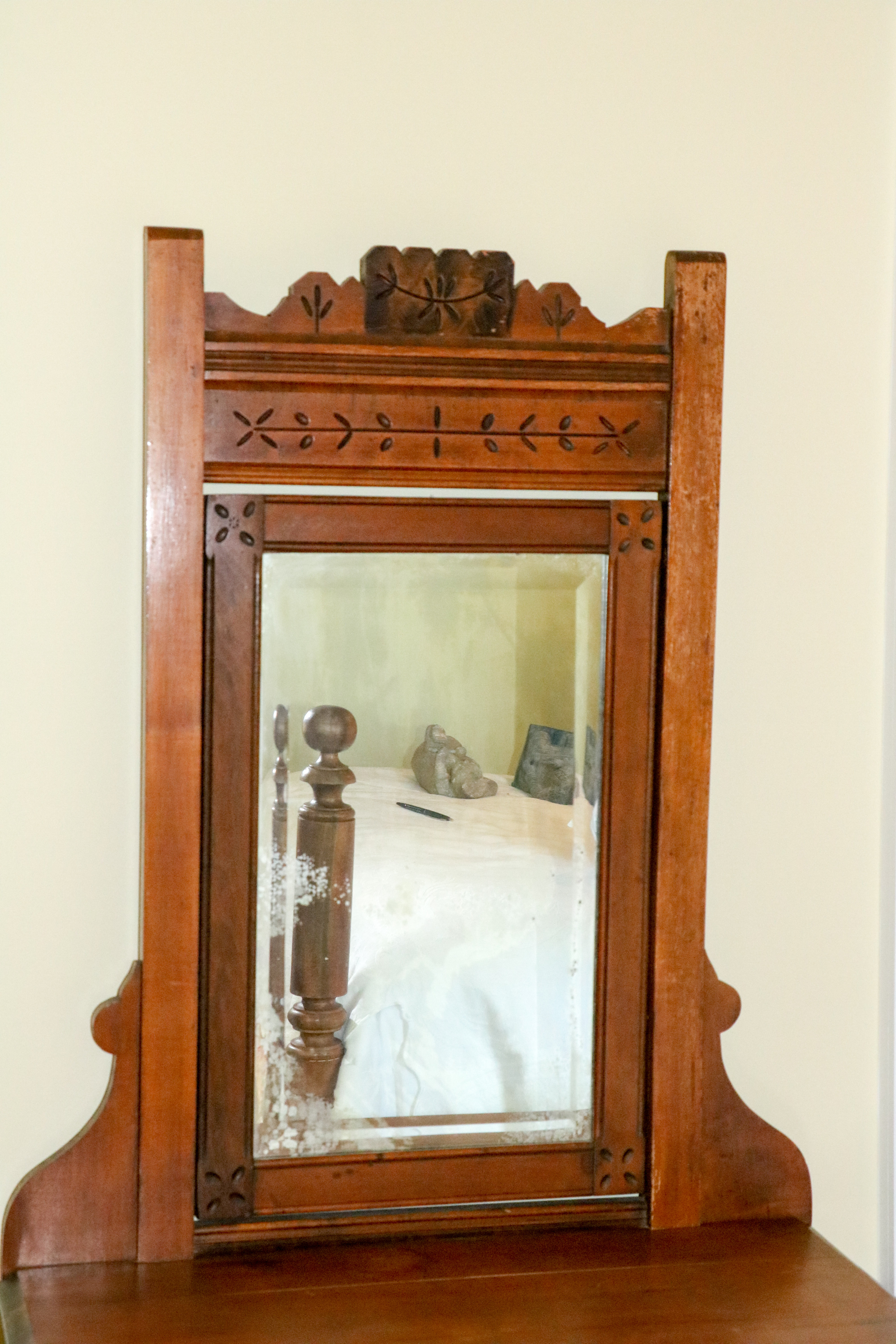Antique Eastlake Vanity with Mirror and Flame Veneer