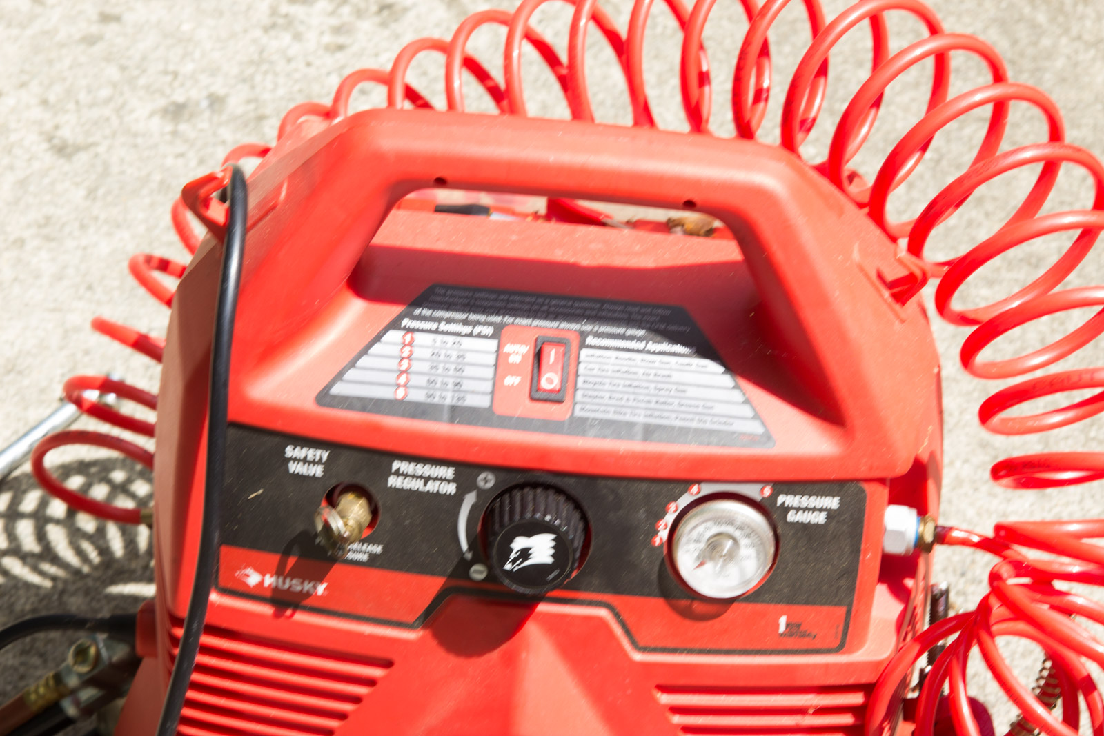 Husky Y1000 "Easy Air" 1.5 Gallon Electric Air Compressor