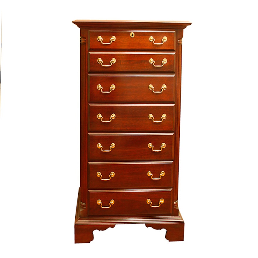 Vintage Chippendale Style Mahogany Dresser by Jamestown Sterling