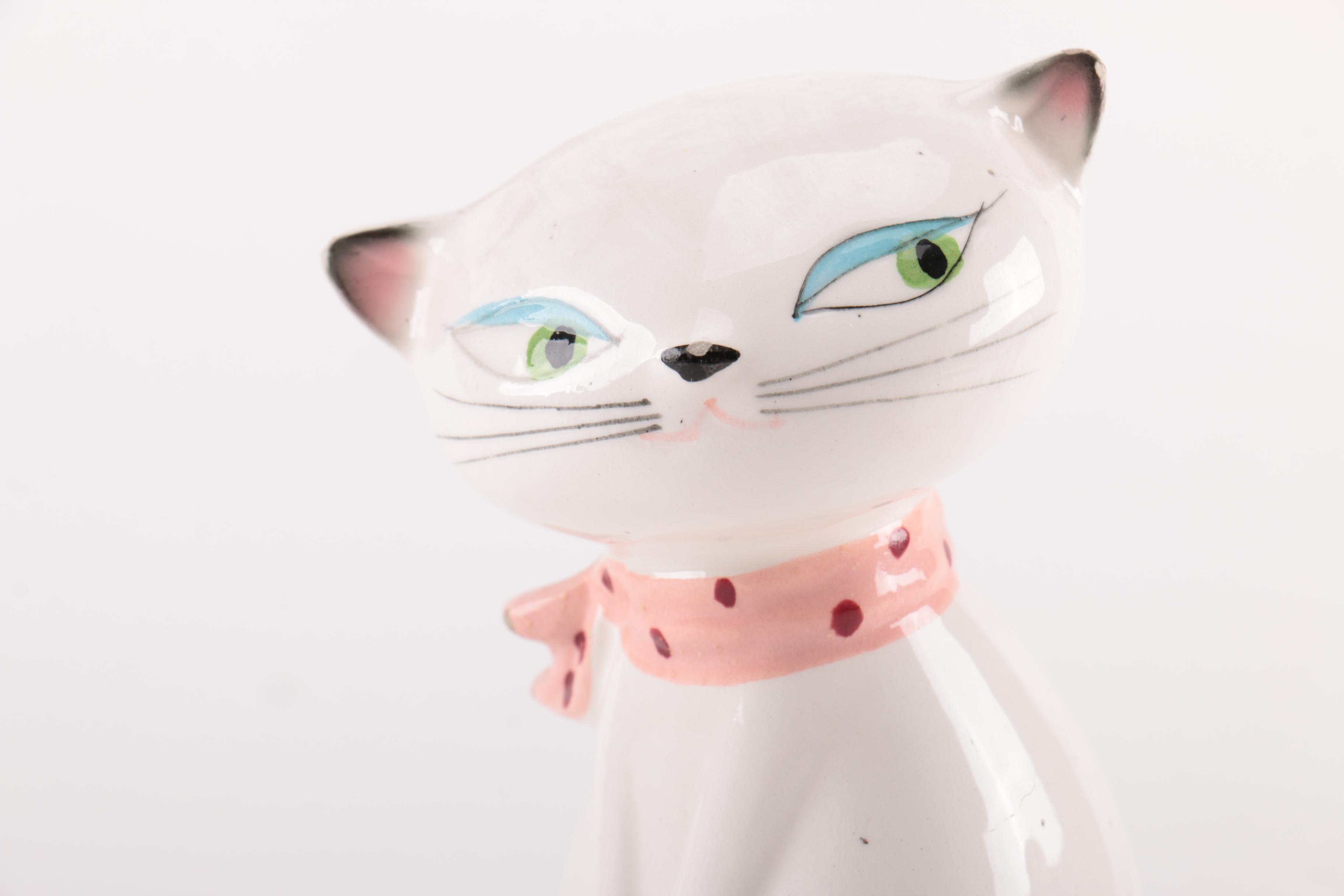 "Cozy Kittens" Salt and Pepper Shakers by Holt-Howard