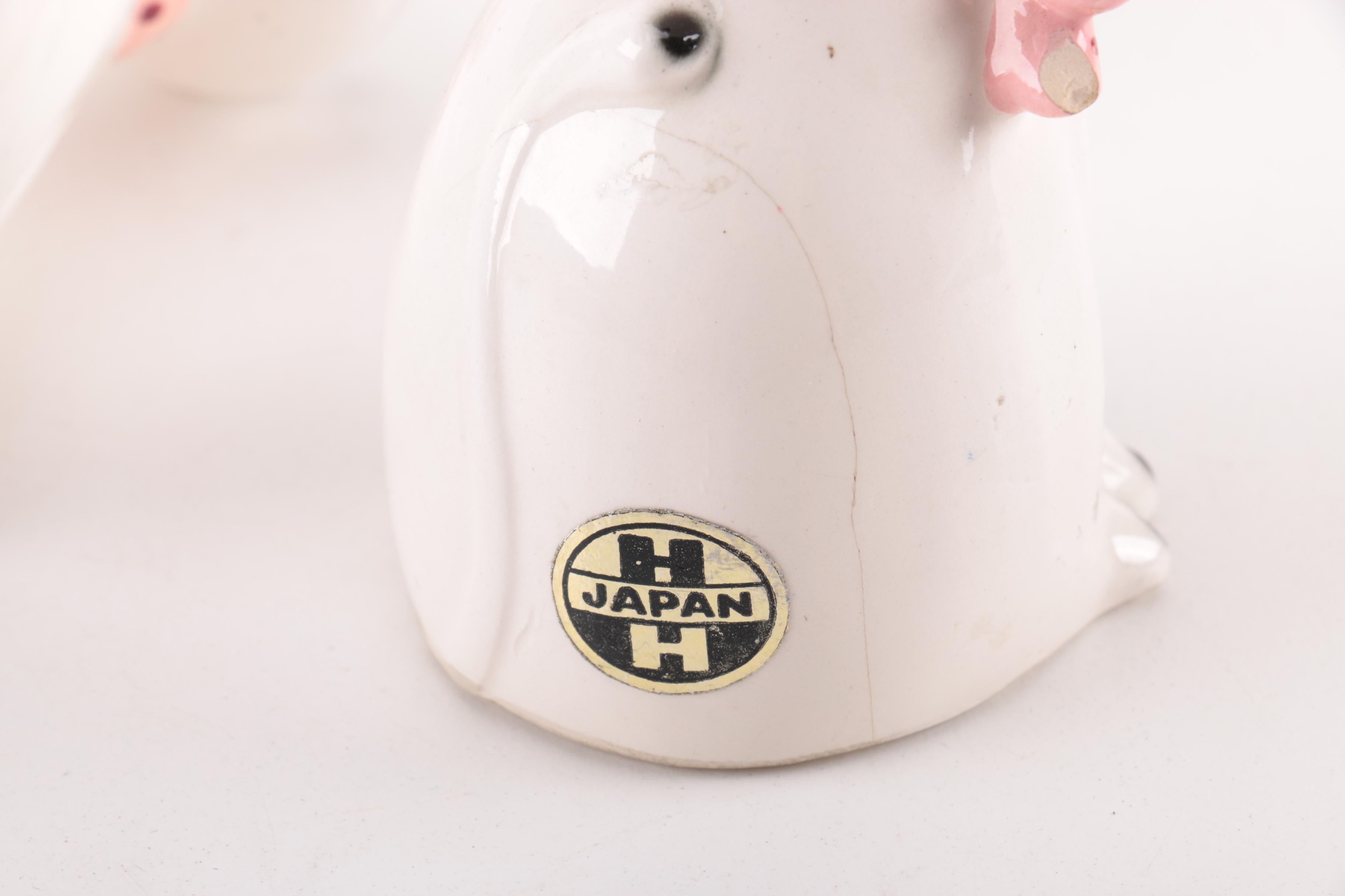 "Cozy Kittens" Salt and Pepper Shakers by Holt-Howard