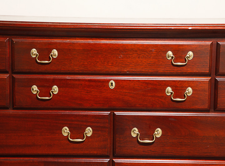 Vintage Chippendale Style Mahogany Dresser With Mirror