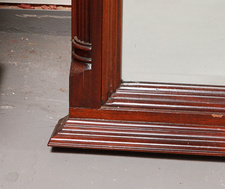 Vintage Chippendale Style Mahogany Dresser With Mirror