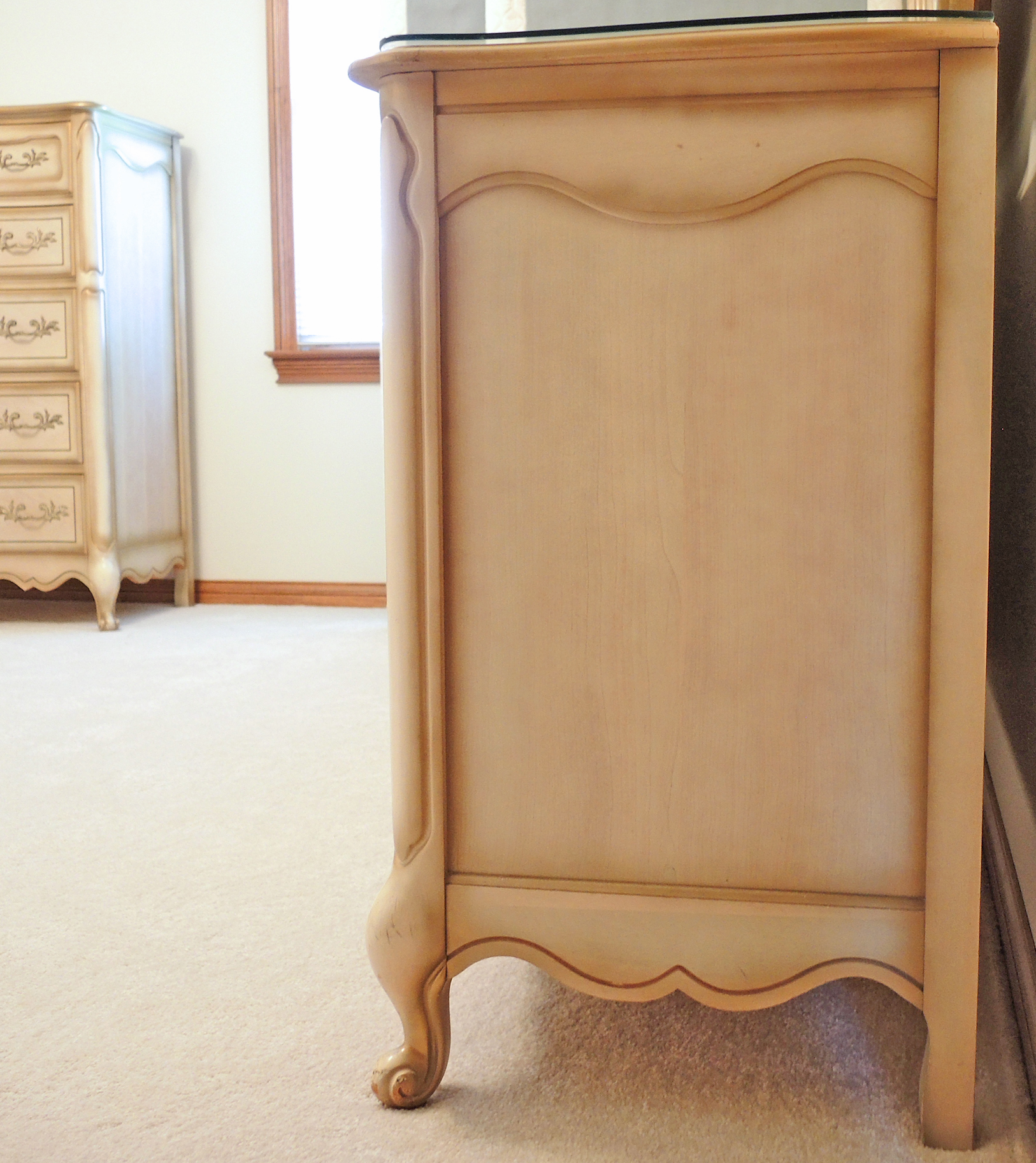French Provincial Style Bedroom Set by Bassett Furniture