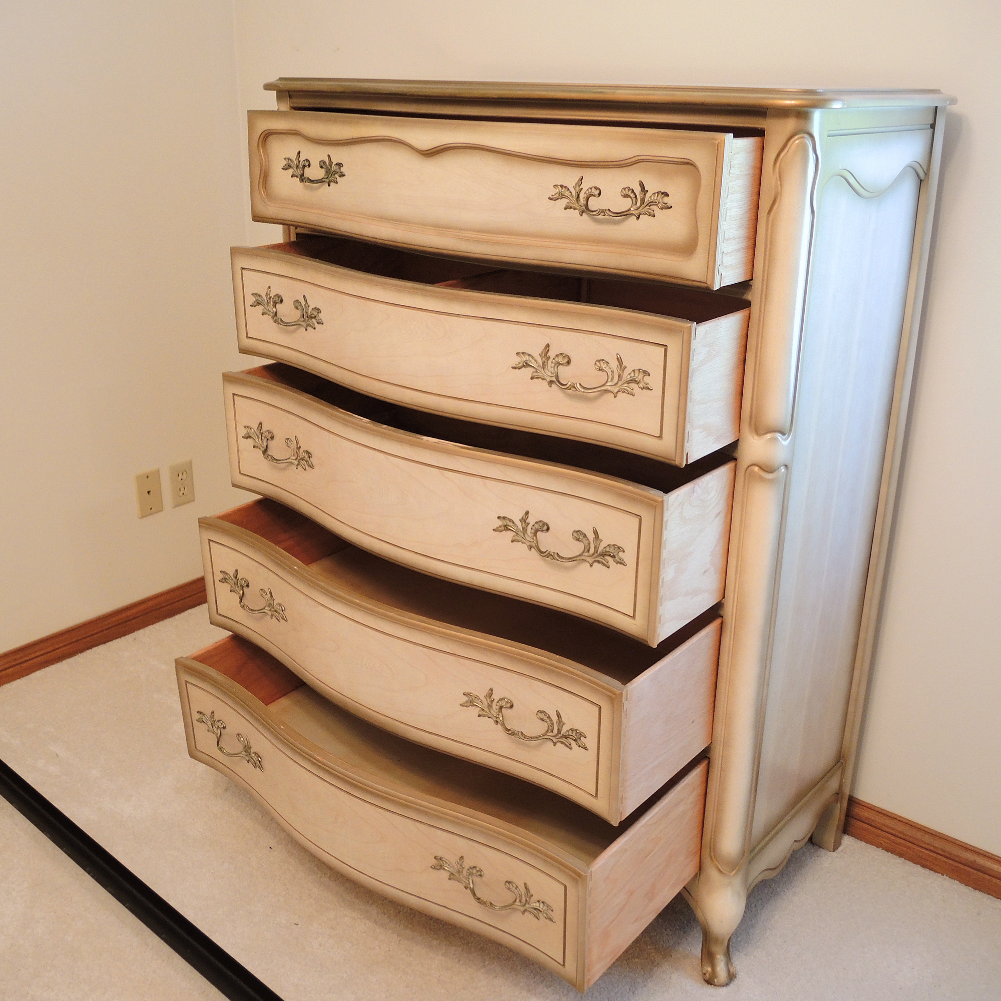 French Provincial Style Bedroom Set by Bassett Furniture