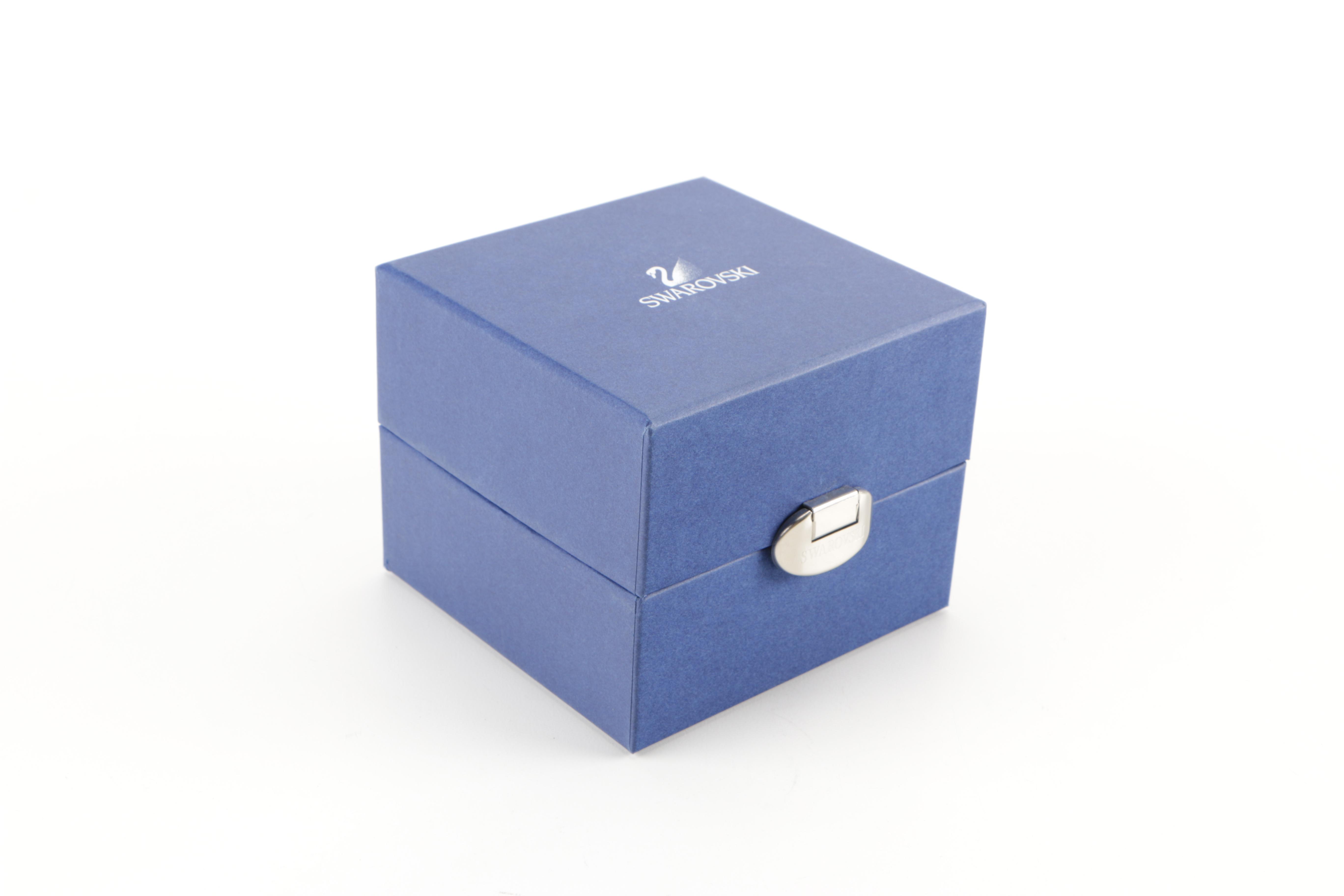 Swarovski Crystal Vase of Roses