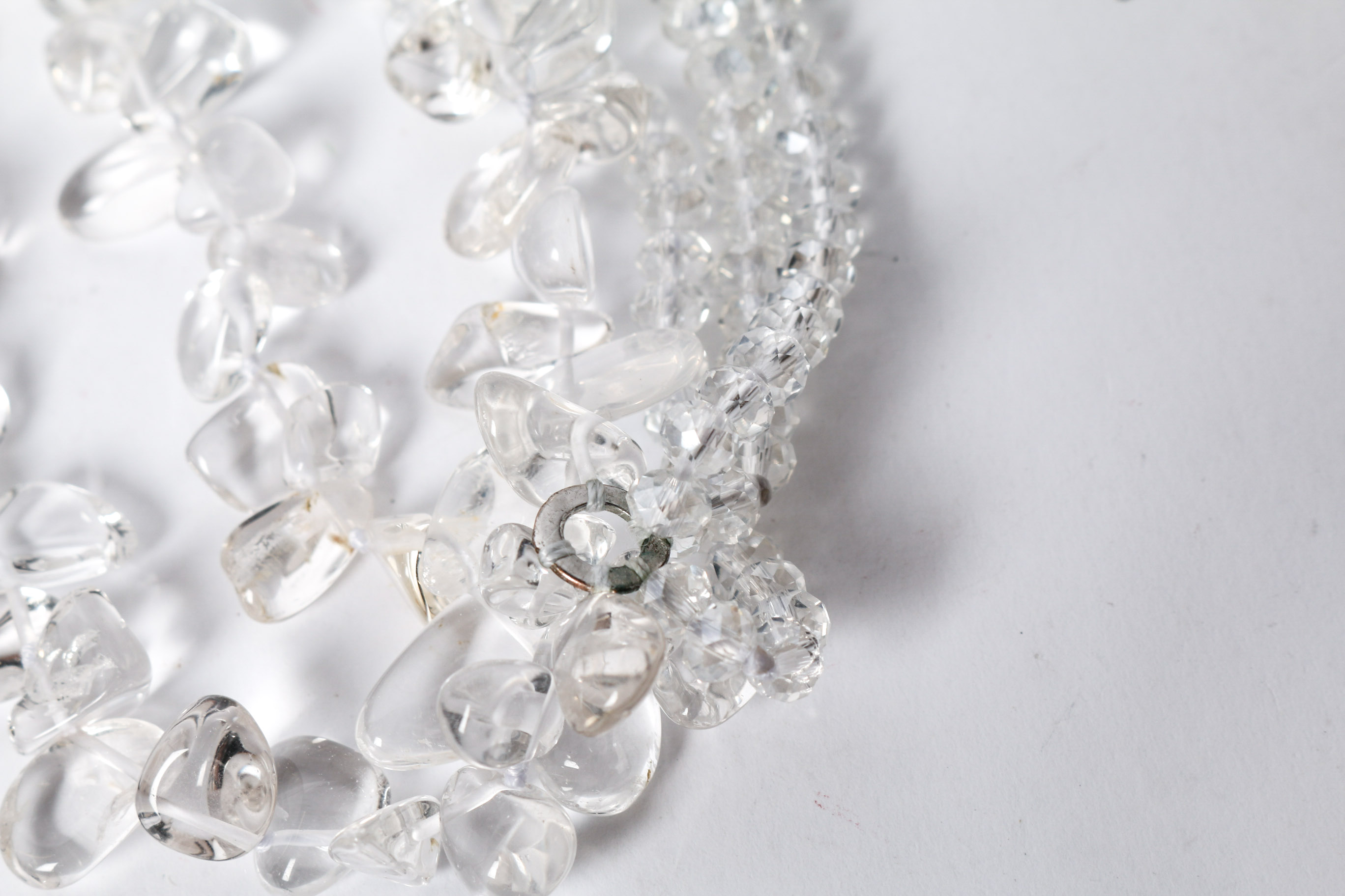 Polished Glass Necklace With Floral Brooch