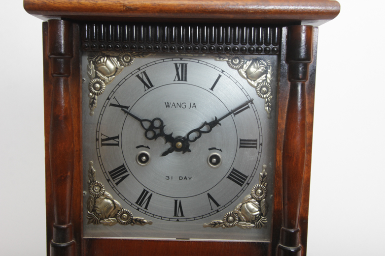 Vintage Wang Ja Pendulum Clock