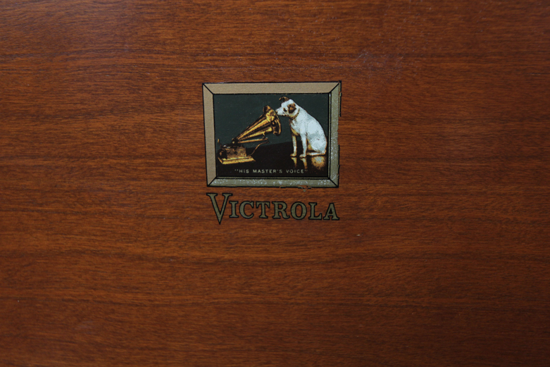 Vintage RCA Victor Victrola Console