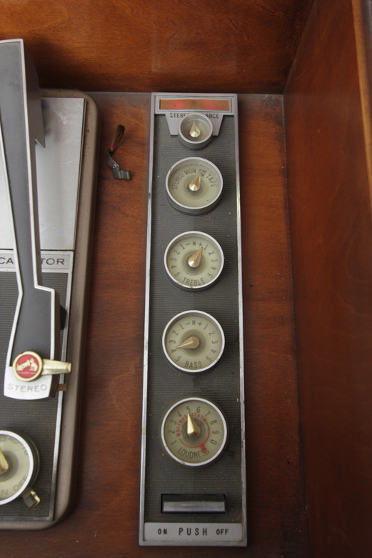 Vintage RCA Victor Victrola Console