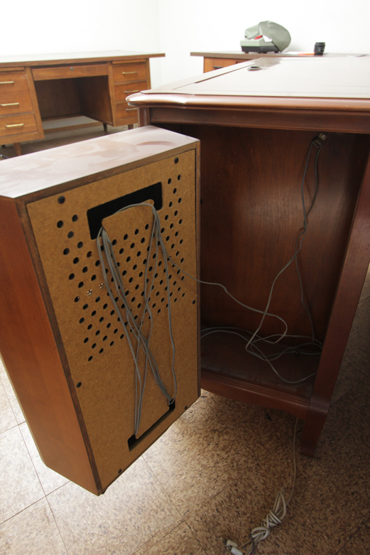 Vintage RCA Victor Victrola Console