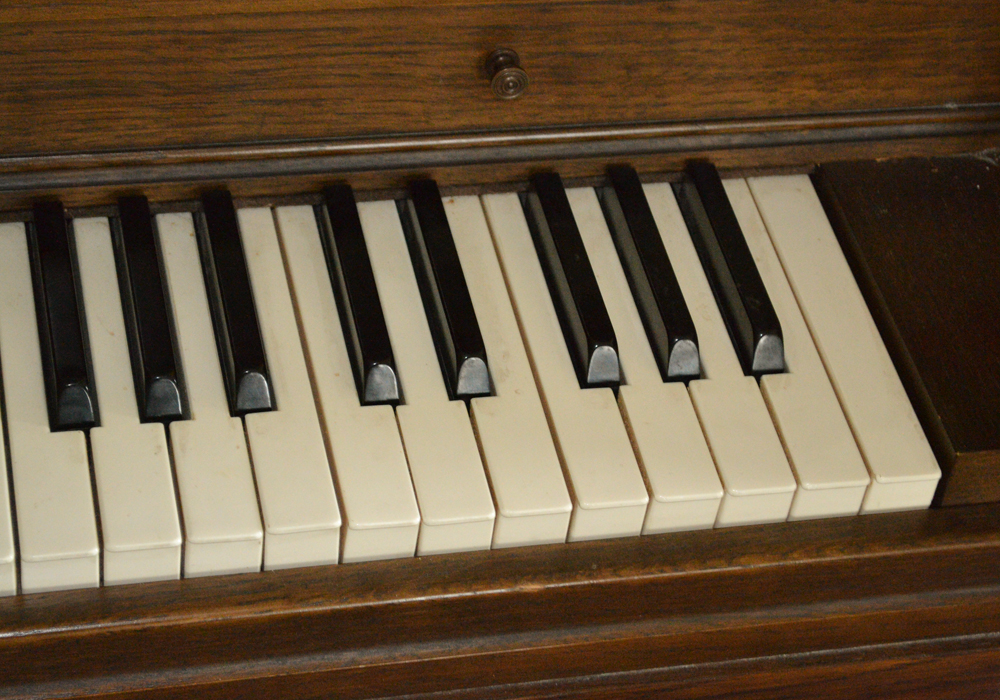 Cable-Nelson Console Piano and Bench