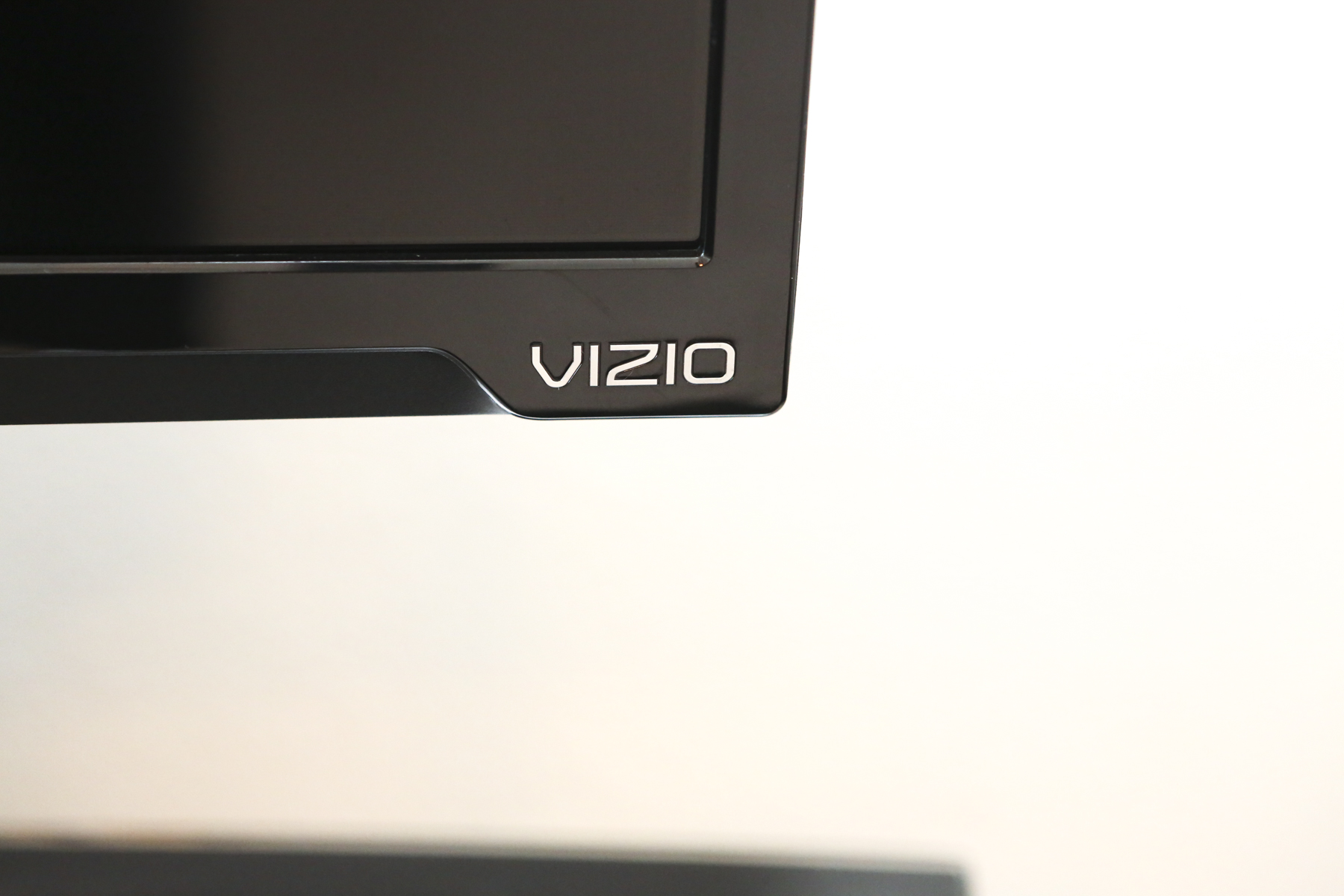 Vizio 39 Tesla 50" Television