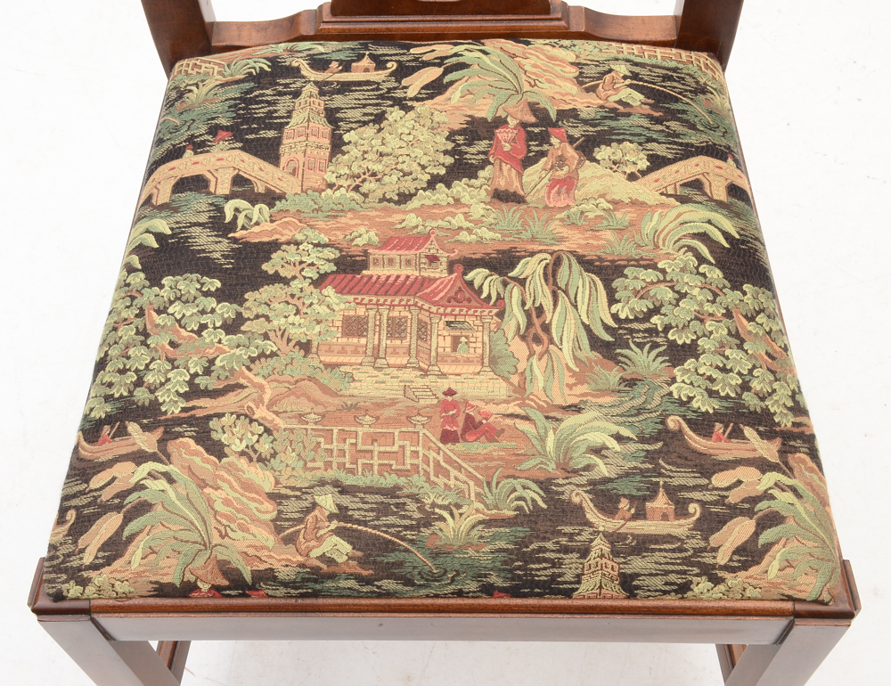 Duncan Phyfe Style Dining Table and Chairs