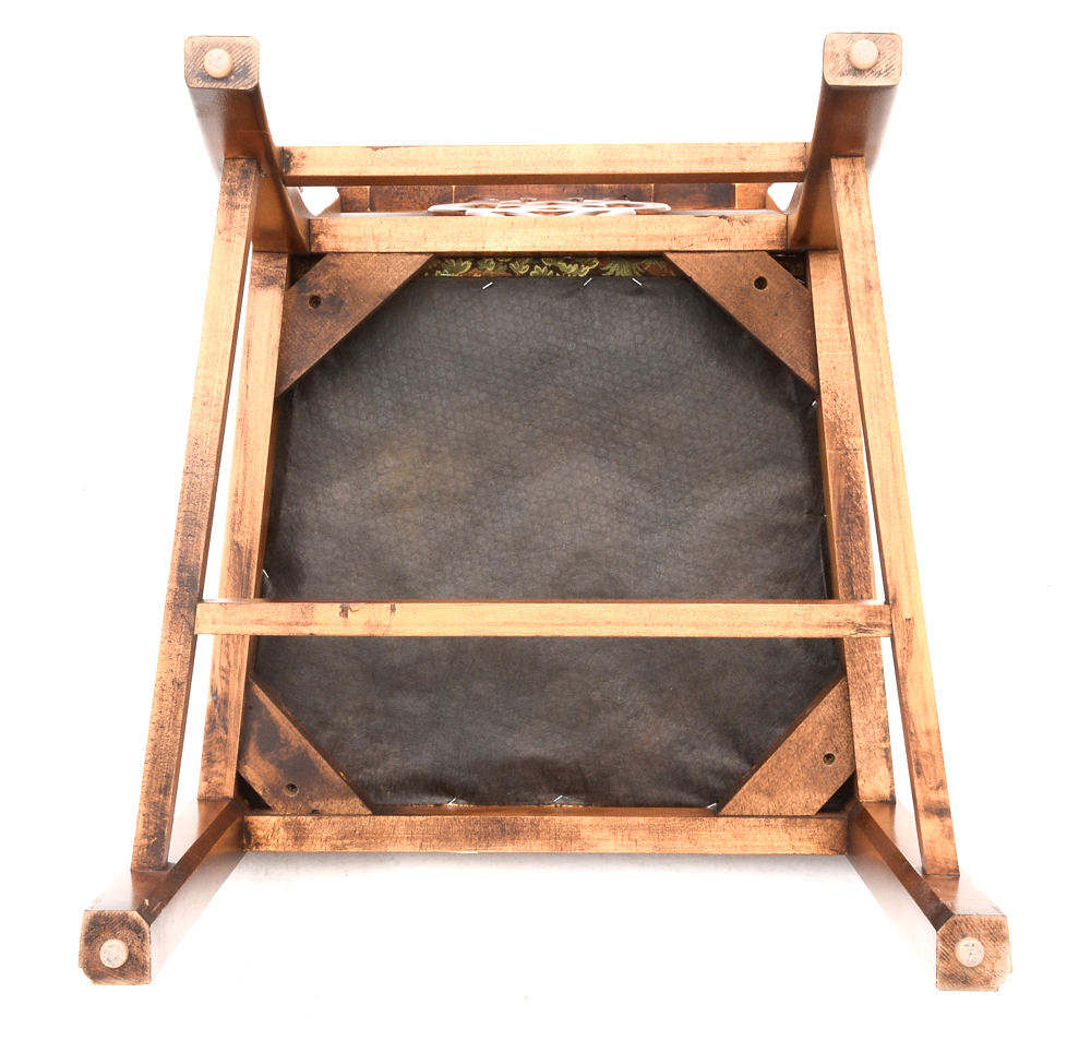 Duncan Phyfe Style Dining Table and Chairs