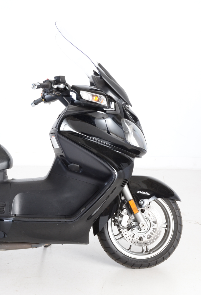2008 Black Suzuki Burgman 650 Executive Motorcycle