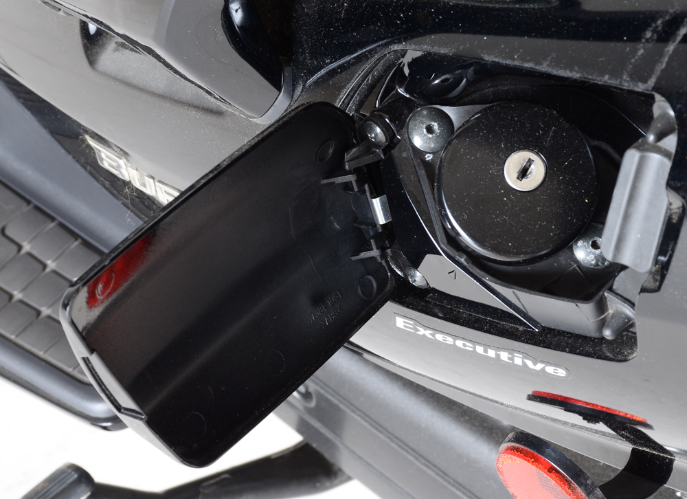 2008 Black Suzuki Burgman 650 Executive Motorcycle