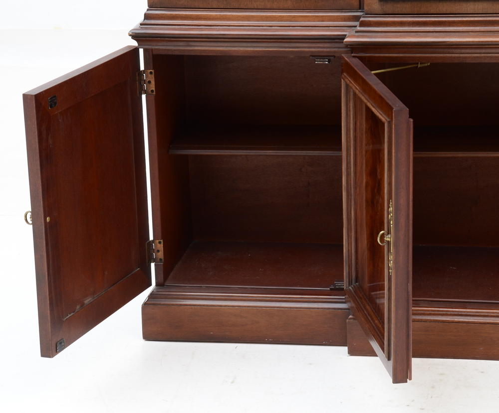 Mahogany Finish Breakfront China Cabinet