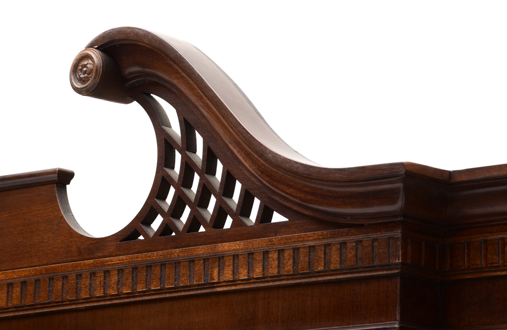 Mahogany Finish Breakfront China Cabinet