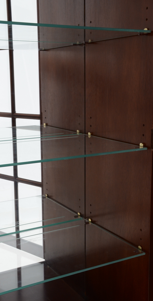 Mahogany Finish Breakfront China Cabinet