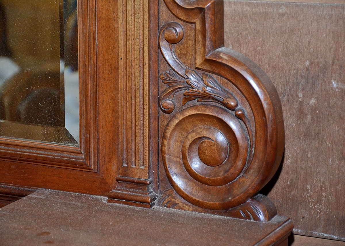 Antique Eastlake Style Marble Top Chest of Drawers With Vanity Mirror