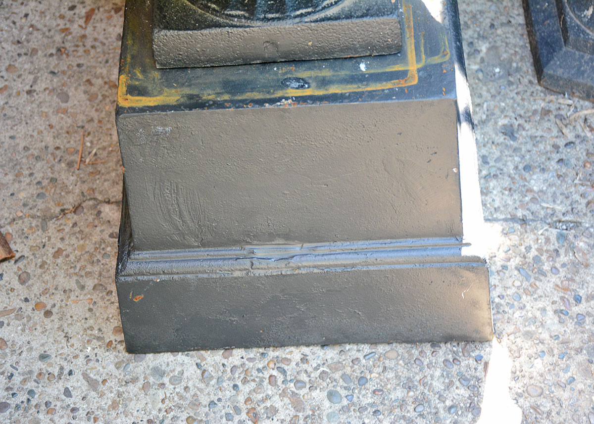 Cast Iron Pedestal Urn Planters