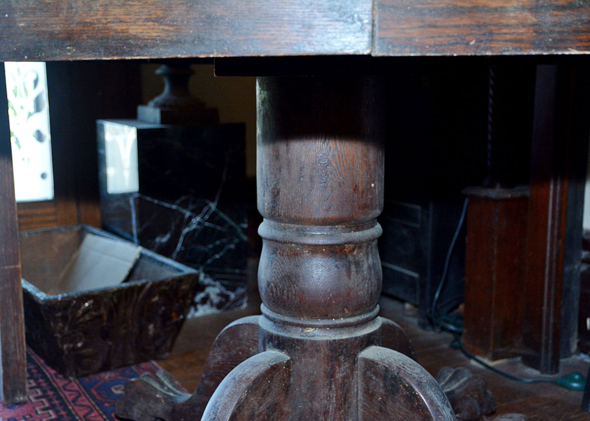 Antique Oak Pedestal Dining Table