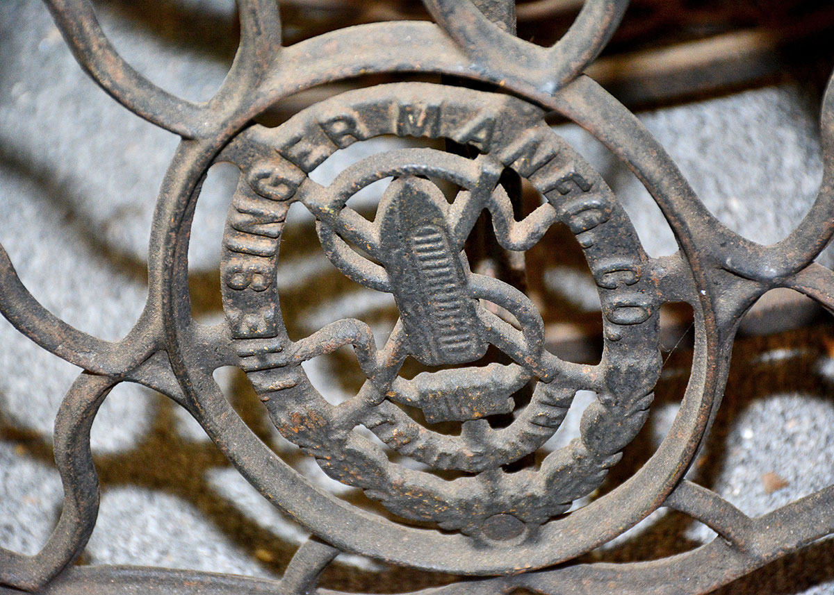 Singer Cast Iron Treadle