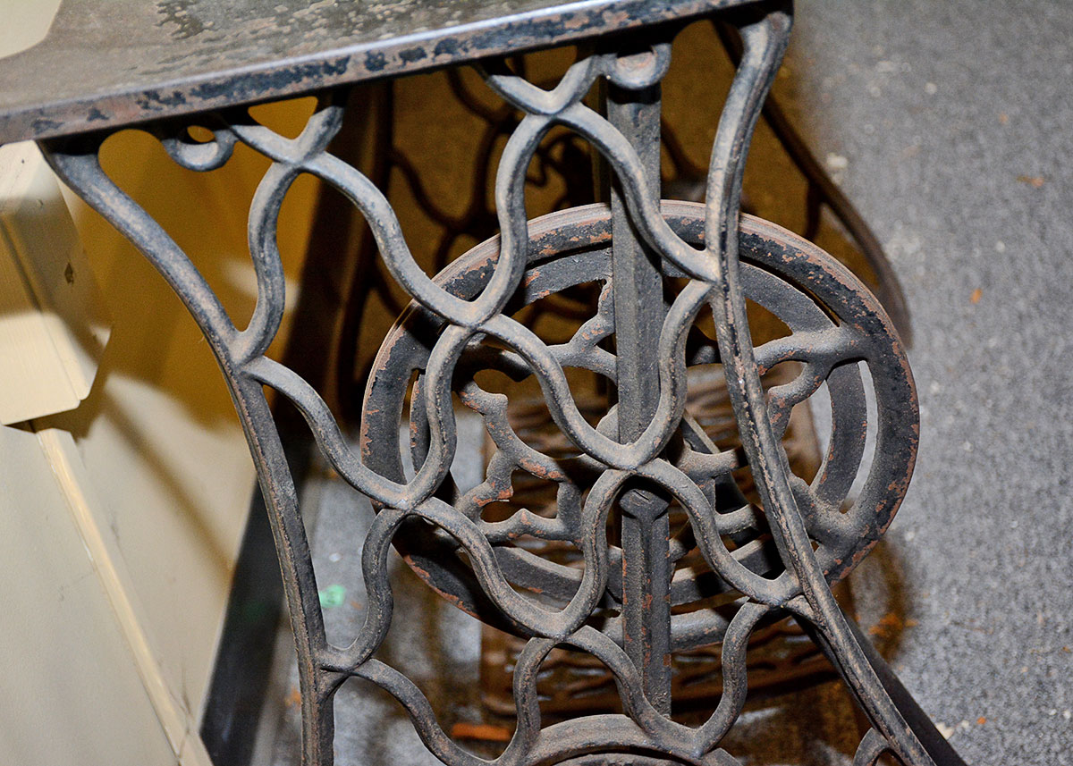 Singer Cast Iron Treadle