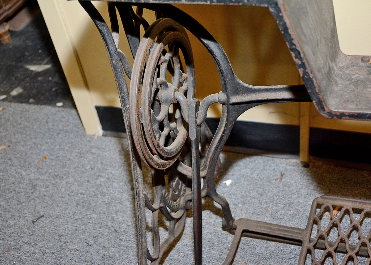 Singer Cast Iron Treadle