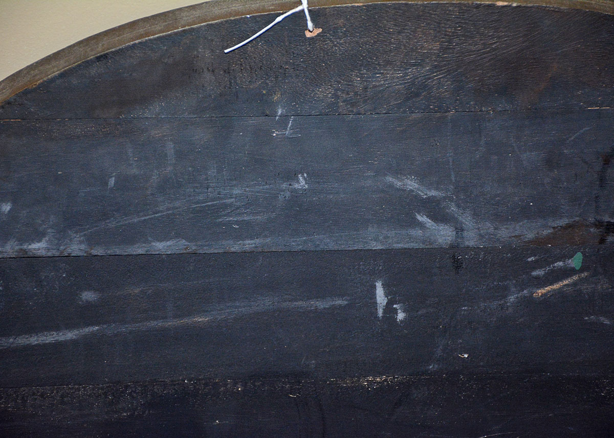 Hand-Painted Wooden Sign "King's Head"