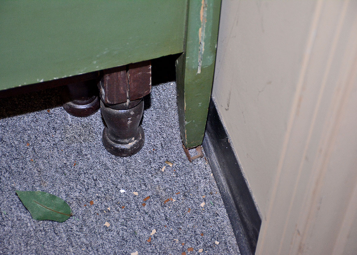 Vintage Berkey & Gay Furniture Hand Painted Bedframe