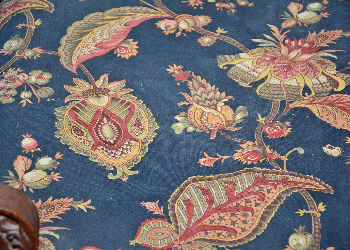 Thai Carved Mahogany Settee