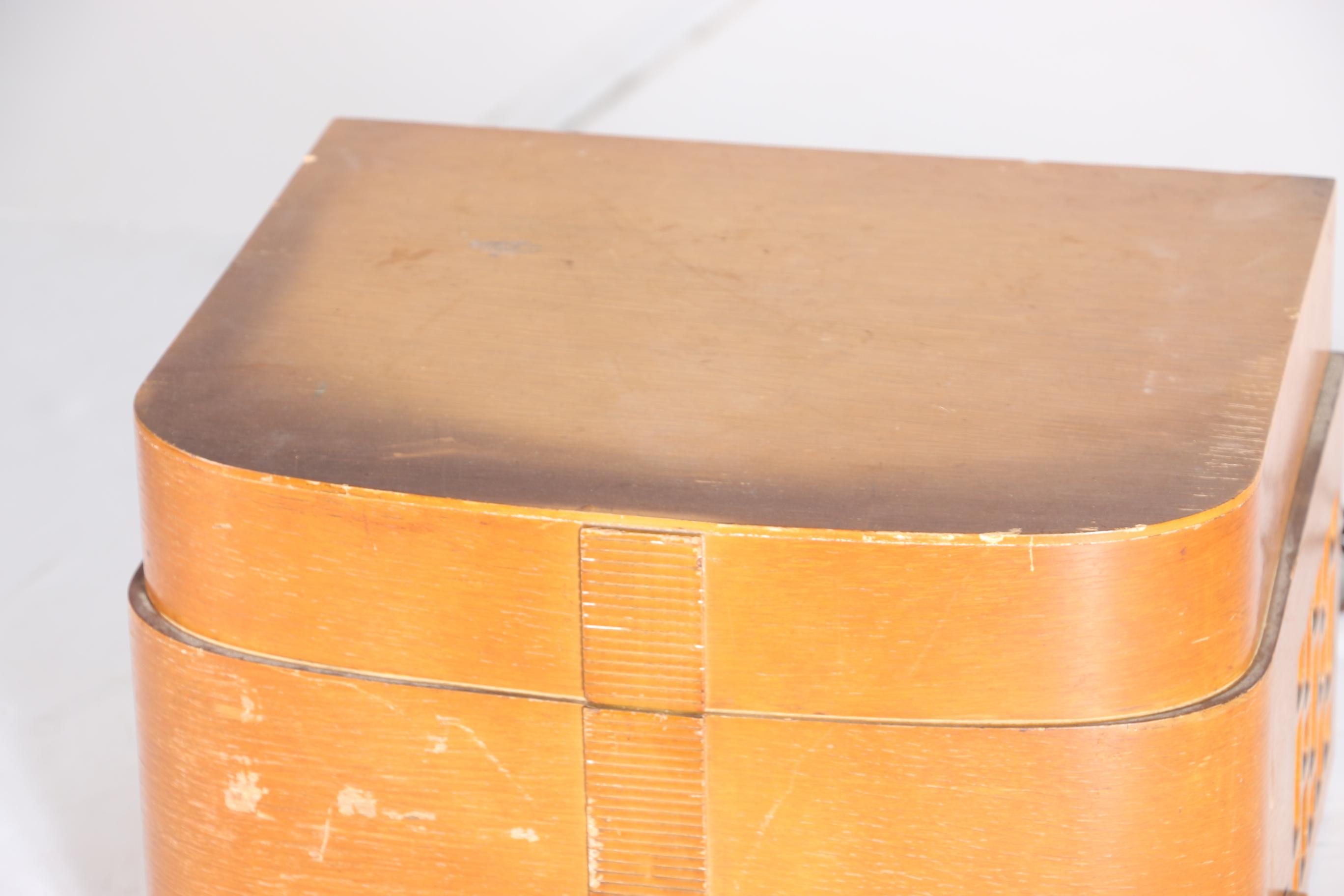 Wilcox-Gay Vintage Turntable