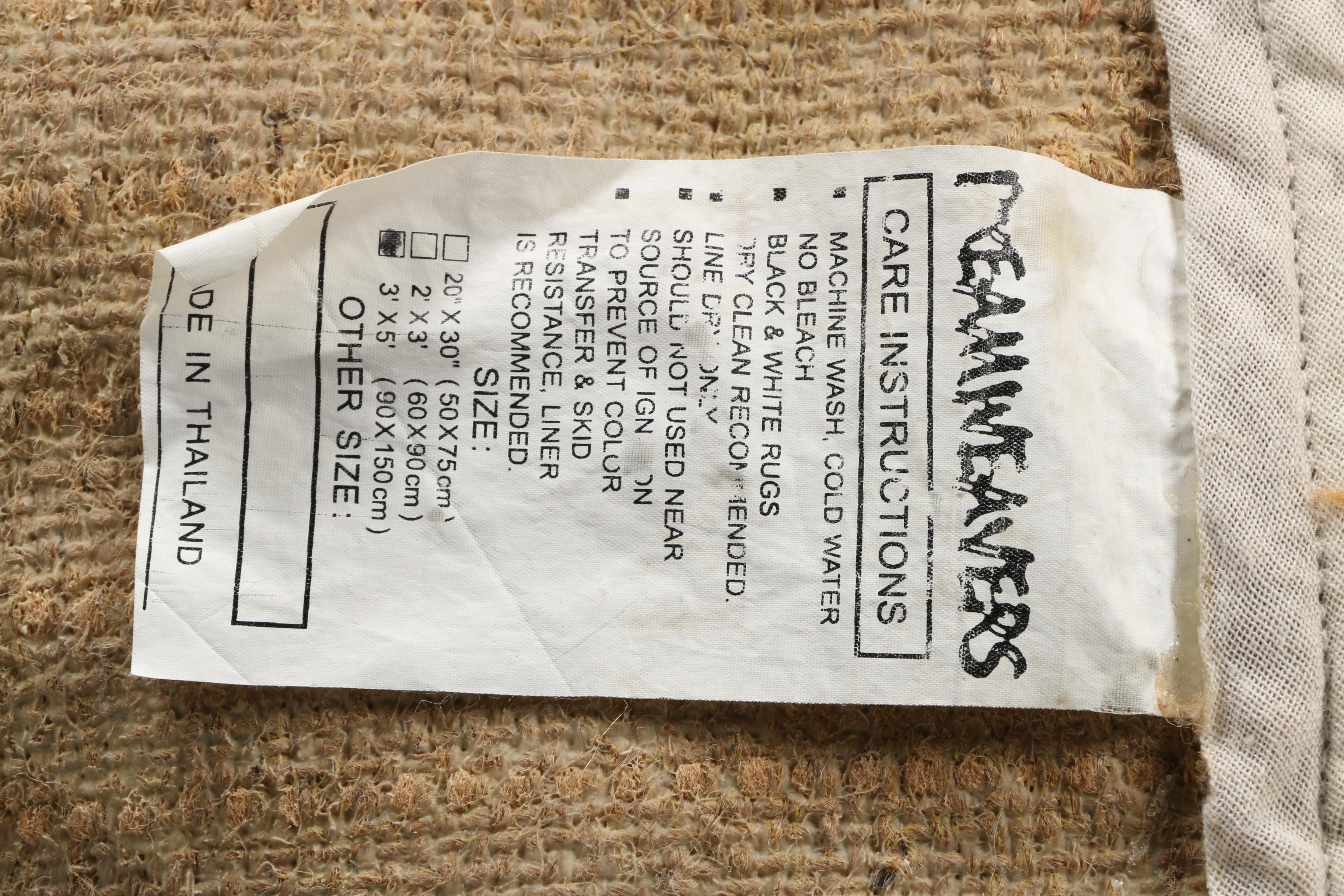 Machine Made Dreamweavers Shag Area Rug in Burnt Orange