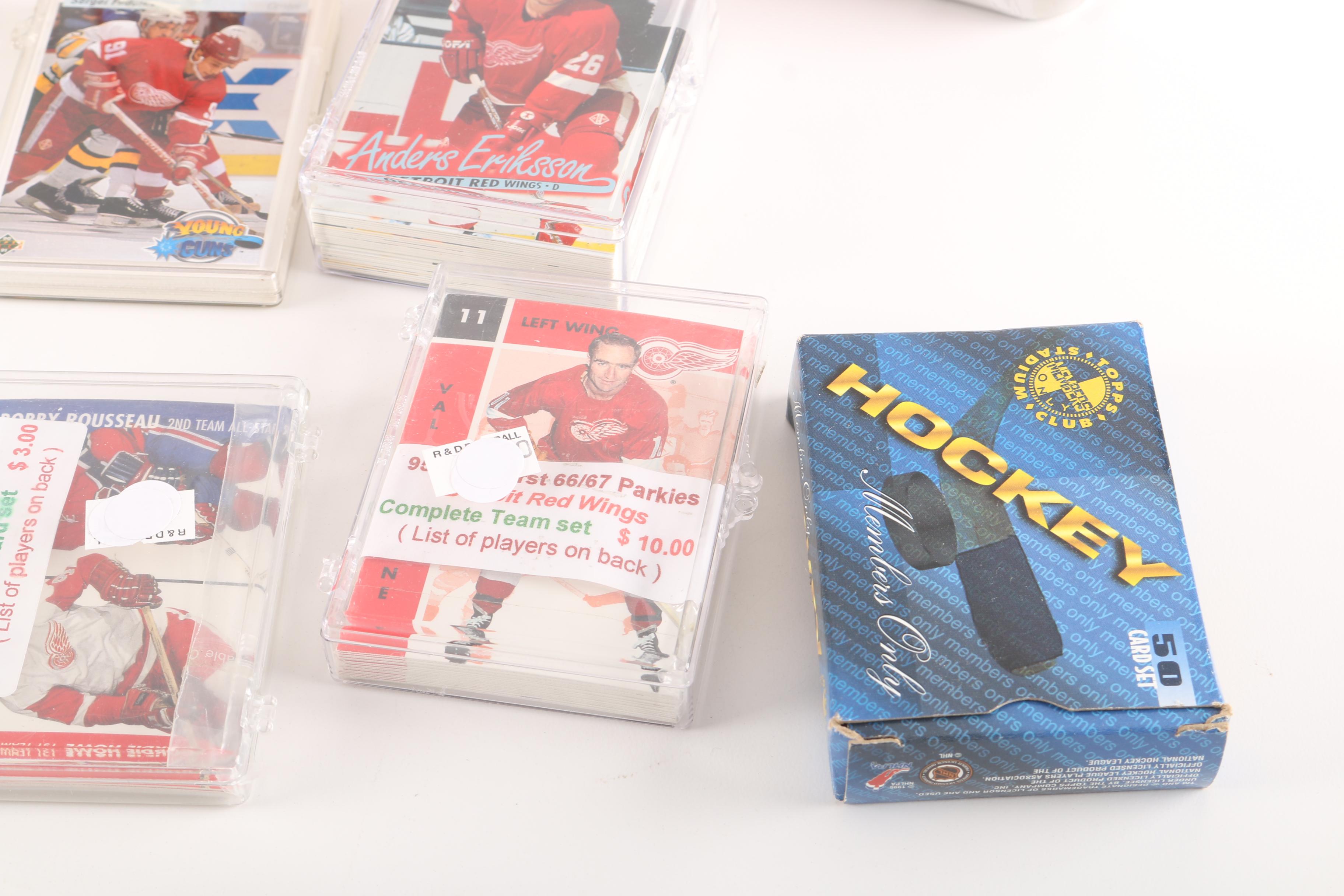 Assortment of Hockey Cards