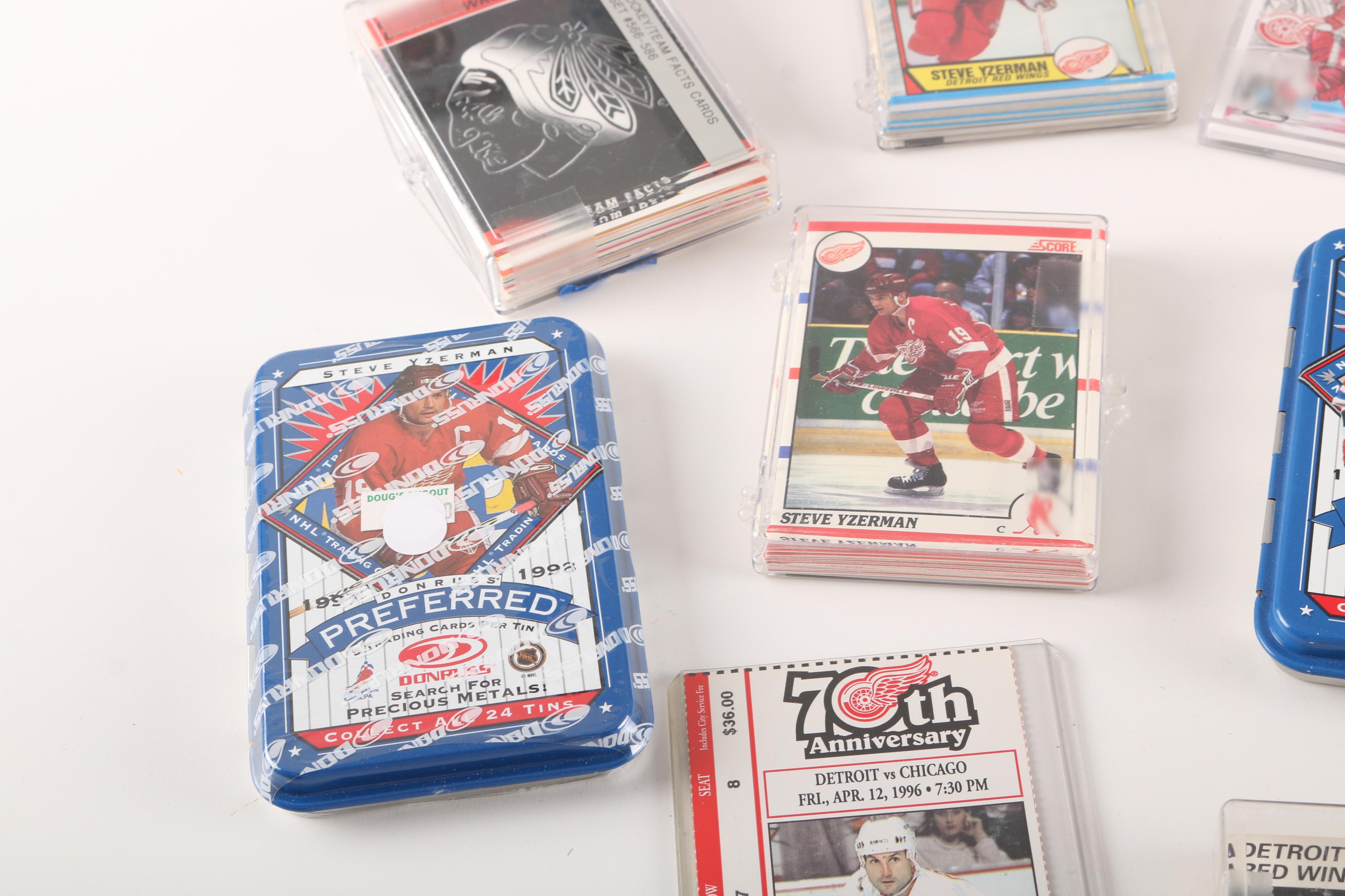 Assortment of Hockey Cards